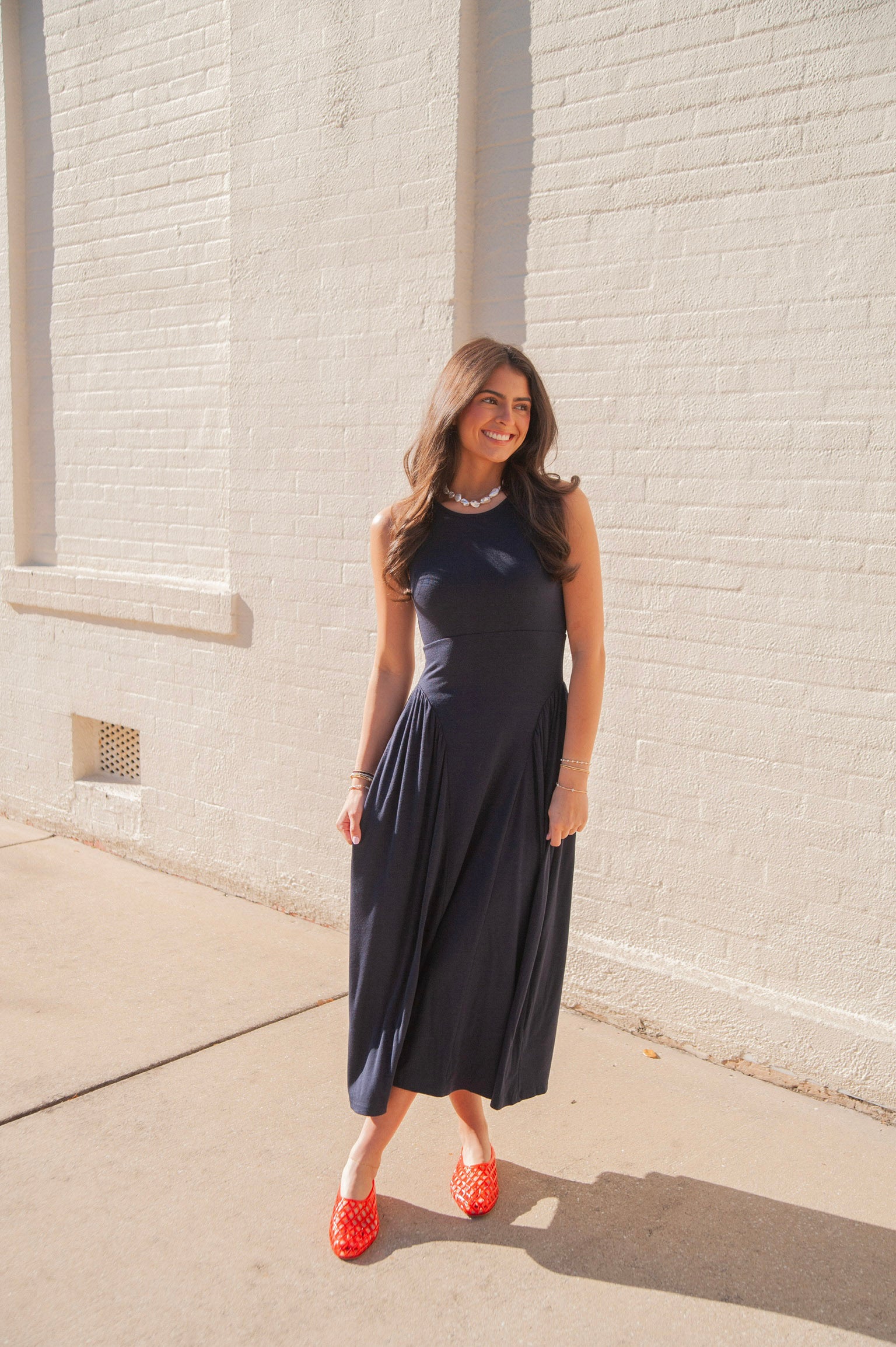 navy blue dress with brown sandals Dark Blue Heels To Wear With Navy Blue Dress What Color Shoes Should You Wear With A Navy Dress What Color